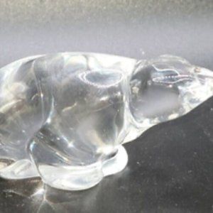 Vintage 1970s Hadeland Norway Crystal Art Glass Polar Bear Figurine Paperweight